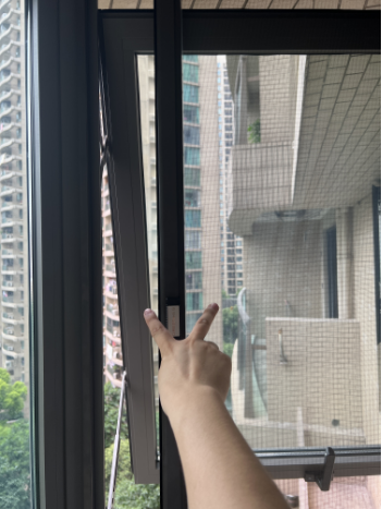 上海陈先生安装韦柏隐形纱窗